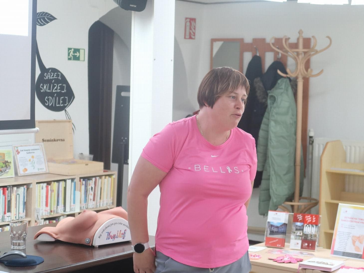 Workshop samovyšetření prsu v Městské knihovně v Českém Krumlově
