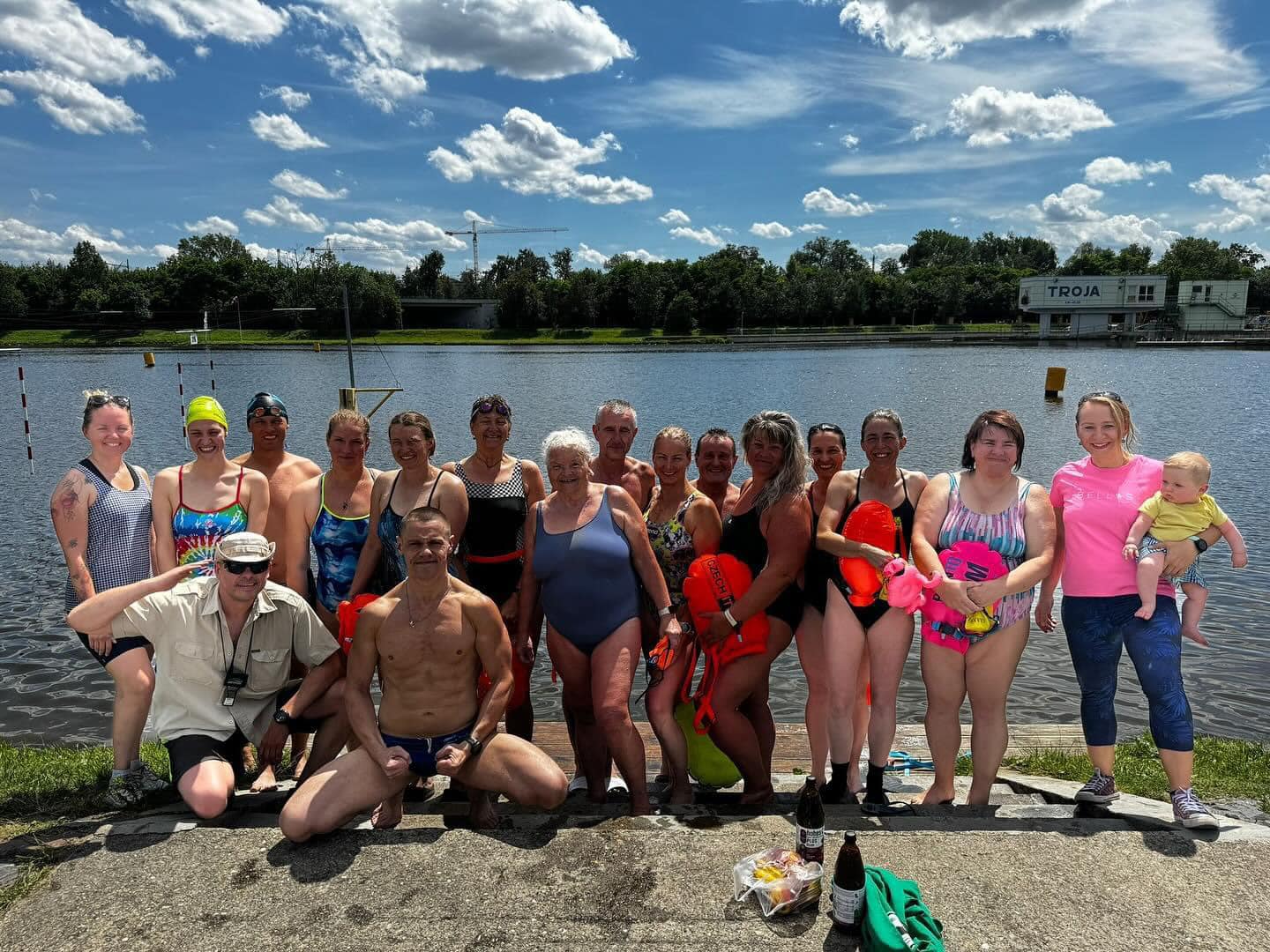 CZECHLADIESteam jsou jíž v Praze v Troji!