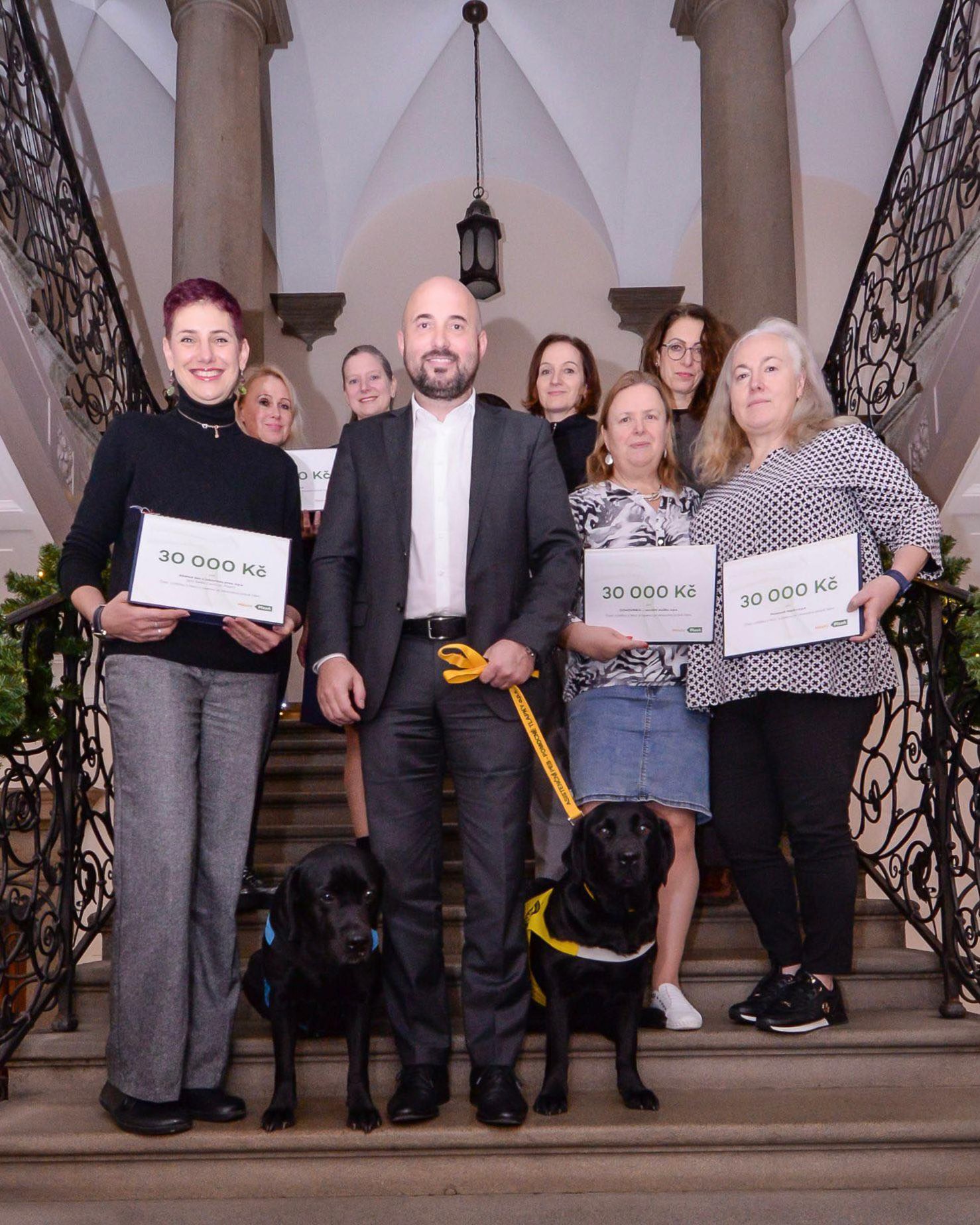 Dar od primátora měst Plzeň – děkujeme